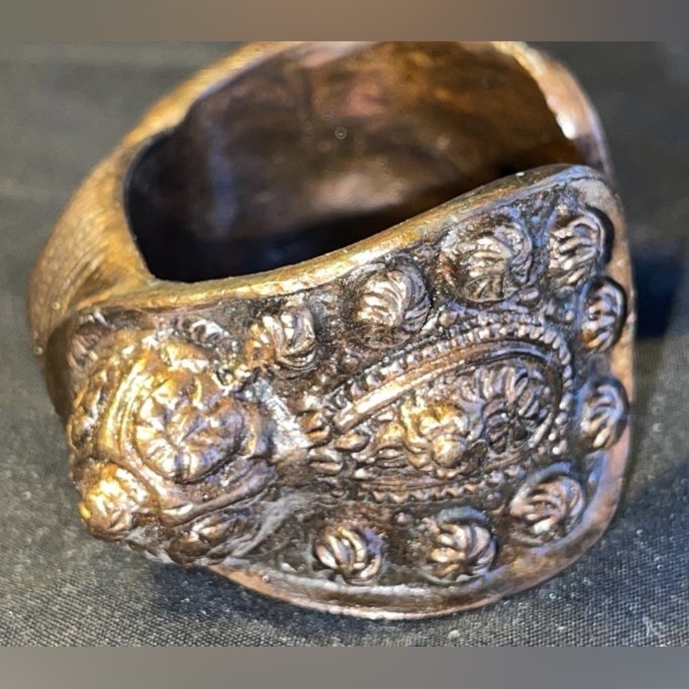 15th Century Turkish Bronze Fertility Bracelet - Picture 3 of 4